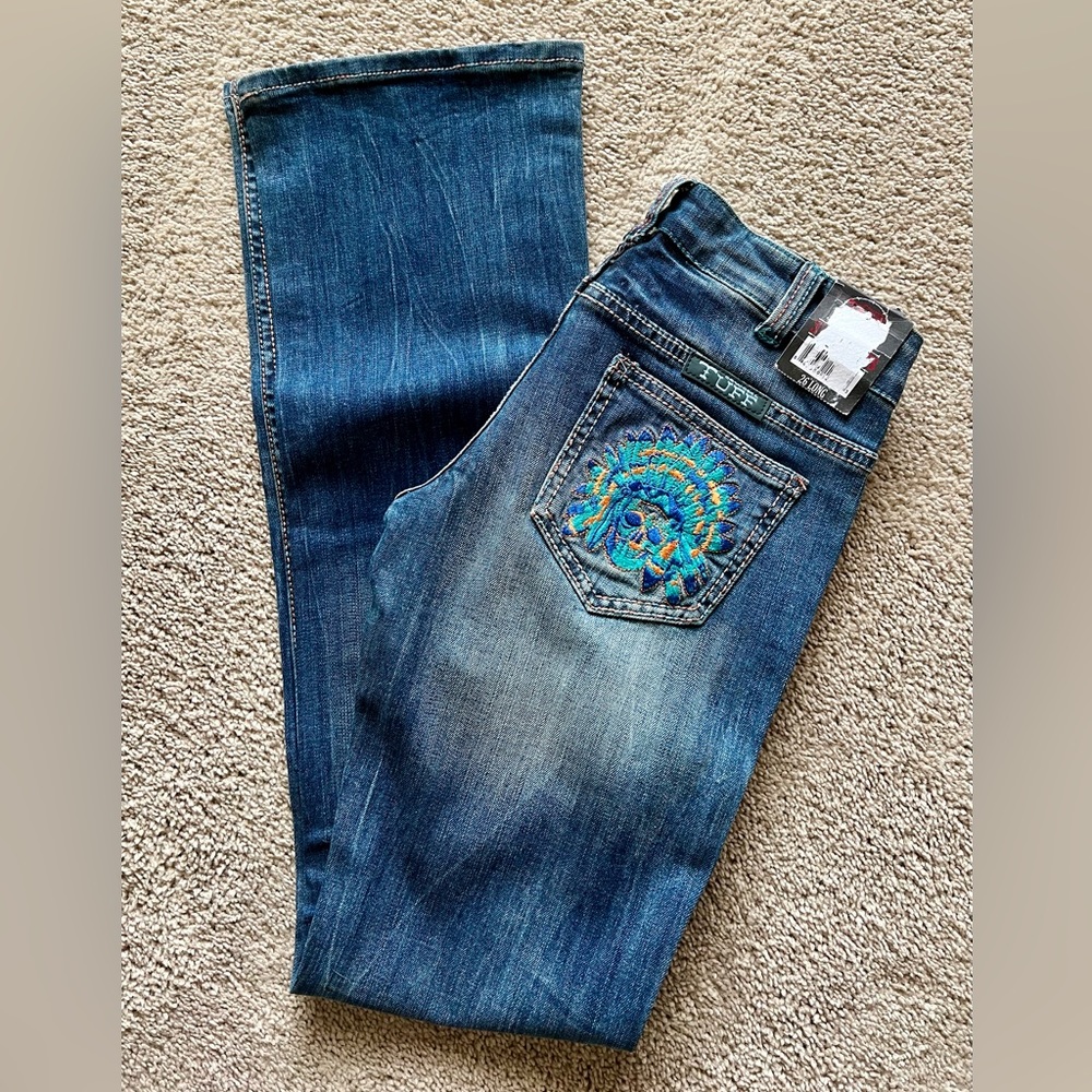 NWT Cowgirl Tuff Co. Bootcut Jeans